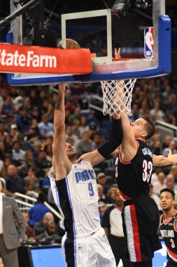Orlando Magic 25 Ekim 2018 'de Orlando Florida' daki Amway Center 'da Portland Trail Blazers' ı sunar.. 
