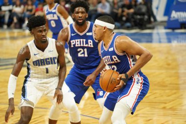 Orlando Magic 27 Aralık 2019 Cuma günü Orlando, Florida 'daki Amway Arena' da Philadelphia 76ers 'a ev sahipliği yapıyor..
