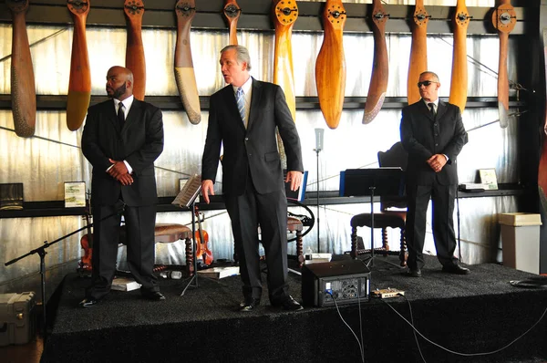 19 Eylül 2015 'te, Bebekler için Kahramanlar Sanford Florida' da bir bağış etkinliğine ev sahipliği yaptı..  