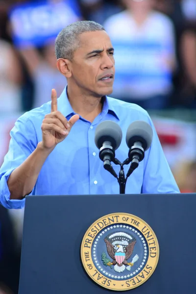 Presidente Barack Obama Habla Mitin Campaña Estadio Heritage Park Osceola — Foto de Stock