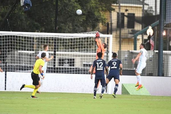 MLS sırasındaki Minnesota United ile karşılaşan Kansas City, 12 Temmuz 2020 tarihinde Orlando Florida 'daki ESPN Vahşi Spor Dünyası' nda düzenlenen turnuvaya geri döndü..  