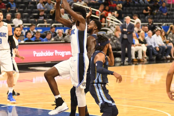 Orlando Magic 10 Ekim 2018 tarihinde Orlando Florda 'daki Amway Center' da Memphis Grizzilies 'e ev sahipliği yaptı.. 