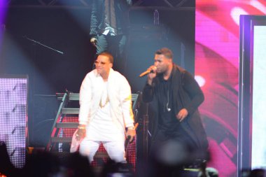 Baba Yankee ve Don Omar 7 Ağustos 2016 'da Orlando Florida' daki Amway Center 'da konser verdiler..  