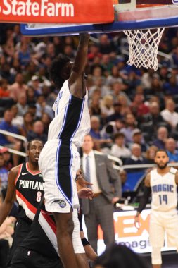 Orlando Magic 25 Ekim 2018 'de Orlando Florida' daki Amway Center 'da Portland Trail Blazers' ı sunar.. 