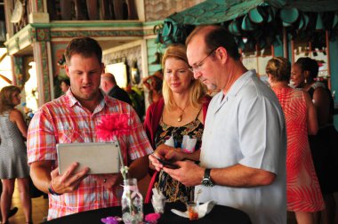 19 Eylül 2015 'te, Bebekler için Kahramanlar Sanford Florida' da bir bağış etkinliğine ev sahipliği yaptı..  