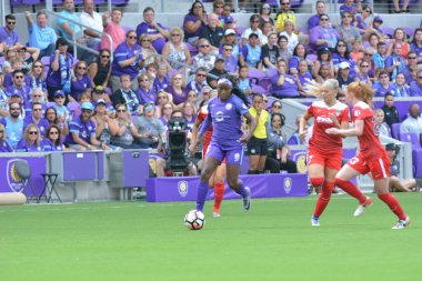Orlando Pride 22 Nisan 2017 'de Orlando City Stadyumu' nda Washington Spirit 'e ev sahipliği yaptı..  