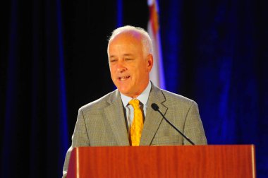 Florida Valisi Rick Scott 13 Ekim 2015 'te Orlando Florida' daki İnanç Sempozyumu 'nda konuşma yapacak. Fotoğraf: Marty Jean-Louis