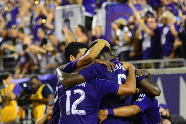 Orlando City, 24 Ağustos 2016 'da Orlando Florida' daki Kamp Dünyası Stadyumunda Toronto FC 'ye ev sahipliği yaptı..