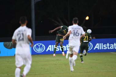 Los Angeles Galaksisi, 14 Temmuz 2020 'de Orlando Florida ABD' deki ESPN Vahşi Spor Dünyası 'nda düzenlenen MLS Sırt Turnuvası sırasında Portland Timbers ile karşı karşıya geldi.