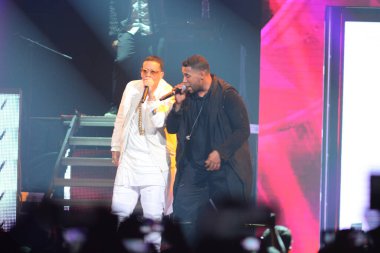 Baba Yankee ve Don Omar 7 Ağustos 2016 'da Orlando Florida' daki Amway Center 'da konser verdiler..  