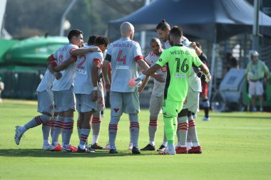 Toronto FC, 13 Temmuz 2020 tarihinde Orlando Florida 'da düzenlenen ESPN Wild World of Sports' ta düzenlenen MLS Back Tournament sırasında D.C. United ile karşı karşıya geldi..  