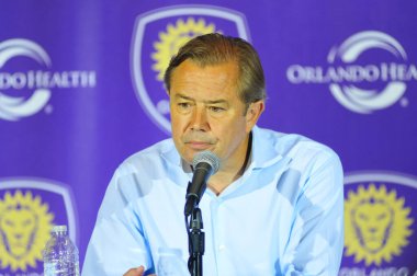 Orlando City SC, 8 Mayıs 2015 'te Florida' daki Kamp Dünyası Stadyumu 'nda Los Angeles Galaksisi' ne ev sahipliği yaptı.. 