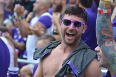 Orlando City 8 Nisan 2018 'de Orlando Florida' daki Exploria Stadyumu 'nda Portland Timbers' a ev sahipliği yaptı..