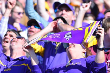 LSU, 31 Aralık 2016 tarihinde Orlando Florida 'daki Kamp Dünya Stadyumu' nda oynanan 71. Citrus Kupası 'nda Louisville ile karşılaşacak..  