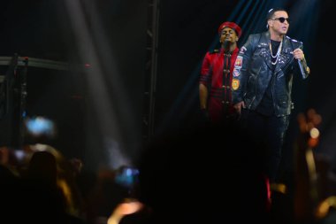 Baba Yankee ve Don Omar 7 Ağustos 2016 'da Orlando Florida' daki Amway Center 'da konser verdiler..  