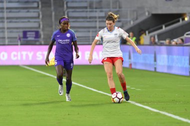 Orland Pride, 25 Ağustos 2018 'de Orlando Florida' daki Exploria Stadyumu 'nda Chicago Red Stars' a ev sahipliği yapıyor..  