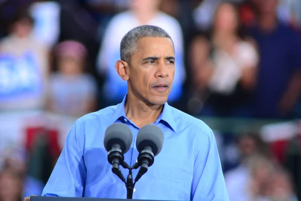 Presidente Barack Obama Habla Mitin Campaña Estadio Heritage Park Osceola — Foto de Stock