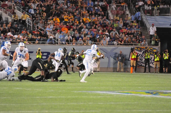 Severní Karolína Čelí Baylor Během Russell Athletic Bowl Stadionu Camping — Stock fotografie