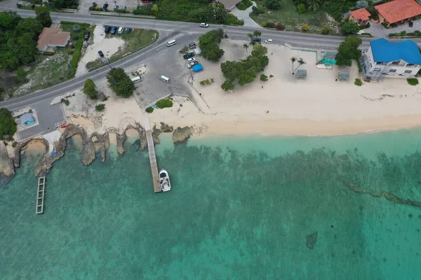 George Town 'daki Caymond Adası' ndaki en güzel plajların güzel manzarası. 