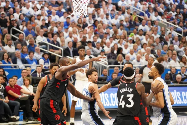 Orlando Magic Hosts Toronto Rapters Nba Playoff Στο Amway Arena — Φωτογραφία Αρχείου