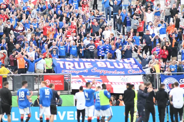 13 Ocak 2018 'de Orlando Florida' daki Spektrum Stadyumu 'nda düzenlenen Florida Kupası' nda Korucular Corinthianlara karşı..