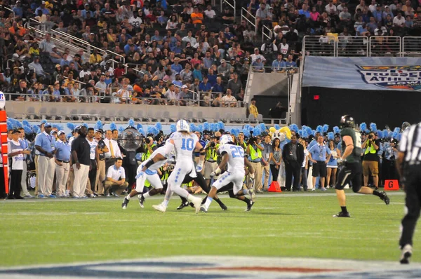 Severní Karolína Čelí Baylor Během Russell Athletic Bowl Stadionu Camping — Stock fotografie