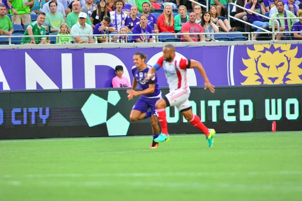 Orlando City SC, 18 Haziran 2016 'da Orlando Florida' daki Camp World Stadyumu 'nda San Jose Depremleri' ne ev sahipliği yaptı..
