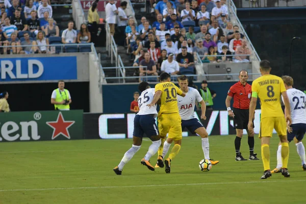 Paris Saint-Germain, Tottenham Hotspur 'a karşı 22 Temmuz 2017' de Orlando Florida 'daki Citrus Bowl' da. 