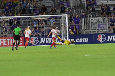 Orland Pride, 25 Ağustos 2018 'de Orlando Florida' daki Exploria Stadyumu 'nda Chicago Red Stars' a ev sahipliği yapıyor..  