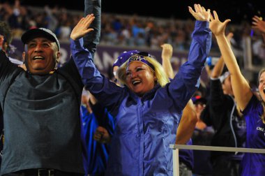 Orlando City SC, 3 Ekim 2015 'te Dünya Kampı Stadyumu' nda Montreal Çarpması 'na ev sahipliği yaptı..