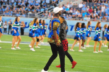 Kuzey Carolina 29 Aralık 2015 tarihinde Orlando Florida 'daki Kamp Dünya Stadyumu' nda oynanan Russell Atletizm Kupası 'nda Baylor ile karşılaşacak..