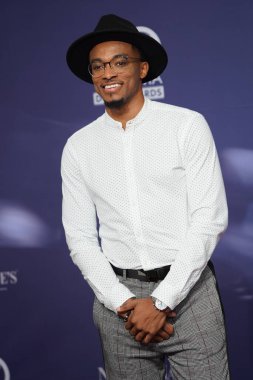 15 Ekim 2019 'da Nashville, Tennessee' deki Linbscome Üniversitesi 'nde verilen 50. GMA Dove Ödülleri sırasında kırmızı halı. 