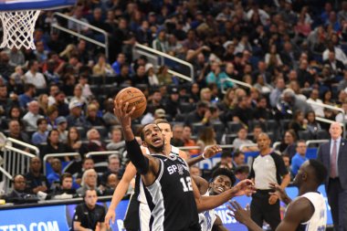 Orlando Magic, 19 Aralık 2018 tarihinde Orlando Florida 'daki Amway Center' da San Antonio Spurs 'a ev sahipliği yapmaktadır.. 