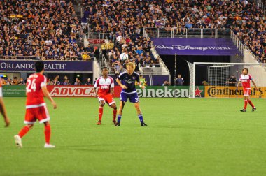Orlando City SC, 8 Mayıs 2015 'te Florida' daki Kamp Dünyası Stadyumu 'nda Los Angeles Galaksisi' ne ev sahipliği yaptı..