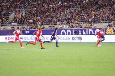 Orlando City SC, 8 Mayıs 2015 'te Florida' daki Kamp Dünyası Stadyumu 'nda Los Angeles Galaksisi' ne ev sahipliği yaptı.. 