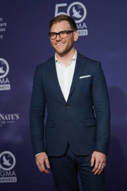 15 Ekim 2019 'da Nashville, Tennessee' deki Linbscome Üniversitesi 'nde verilen 50. GMA Dove Ödülleri sırasında kırmızı halı. 