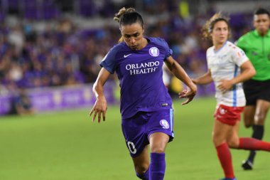 Orland Pride, 25 Ağustos 2018 'de Orlando Florida' daki Exploria Stadyumu 'nda Chicago Red Stars' a ev sahipliği yapıyor..