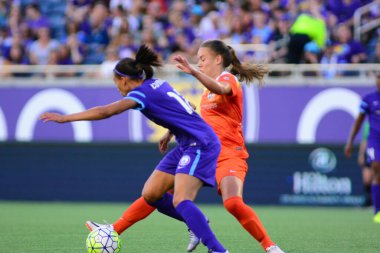 Orlando Pride sunucusu Houston Dash 23 Haziran 2016 'da Orlando Florida' daki Dünya Kampı Stadyumu 'nda..