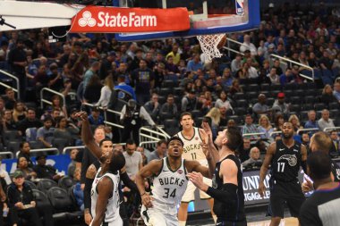 Orlando Magic, 19 Ocak 2019 Cumartesi günü Orlando Florida 'daki Amway Arena' da Milwaukee Doları 'na ev sahipliği yapıyor..