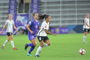 Orlando Pride 12 Ağustos 2017 'de Orlando City Stadyumu' nda New Jersey Sky Blue FC 'ye ev sahipliği yapmaktadır..  