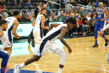 Orlando Magic 13 Ekim 2019 'da Florida, Orlando' daki Amway Center 'da Philadelphia 76ers' a ev sahipliği yaptı.. 