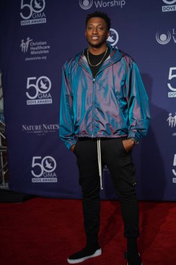 15 Ekim 2019 'da Nashville, Tennessee' deki Linbscome Üniversitesi 'nde verilen 50. GMA Dove Ödülleri sırasında kırmızı halı.