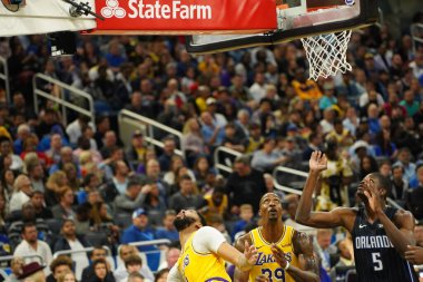 Orlando Magic 11 Aralık 2019 Çarşamba günü Orlando Forida 'daki Amway Center' da Los Angeles Lakers 'a ev sahipliği yaptı..  