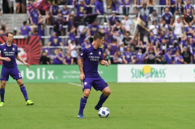 Orlando City 8 Nisan 2018 'de Orlando Florida' daki Exploria Stadyumu 'nda Portland Timbers' a ev sahipliği yaptı..