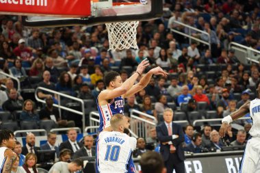 Orlando Magic 27 Aralık 2019 Cuma günü Orlando, Florida 'daki Amway Arena' da Philadelphia 76ers 'a ev sahipliği yapıyor..