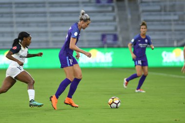 Orlando Pride, 23 Mayıs 2018 'de Orlando Florida' daki Exploria Stadyumu 'nda Kuzey Carolina Cesareti' ne ev sahipliği yapmaktadır..  
