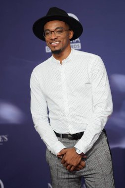 15 Ekim 2019 'da Nashville, Tennessee' deki Linbscome Üniversitesi 'nde verilen 50. GMA Dove Ödülleri sırasında kırmızı halı. 