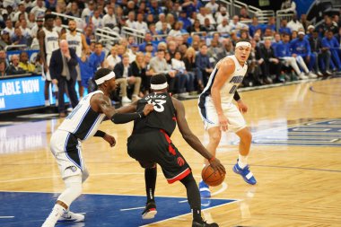 Orlando Magic 19 Nisan 2019 Cuma günü Orlando Florida 'daki Amway Arena' daki NBA Playoff 1 'de Toronto Rapçileri' ne ev sahipliği yapıyor.