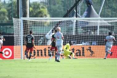 Toronto FC, 13 Temmuz 2020 tarihinde Orlando Florida 'da düzenlenen ESPN Wild World of Sports' ta düzenlenen MLS Back Tournament sırasında D.C. United ile karşı karşıya geldi.