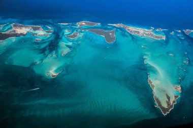 Karayiplerdeki Adaların Havadan Görünümü.  